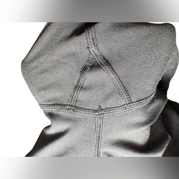 Lululemon Groove Super High Rise Flared Pant - Size 12 - Picture 8 of 9